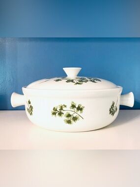 Vintage Andrea by Sadek #7384 Parsley Sprigs 1.25 Qt Round Oven to Table